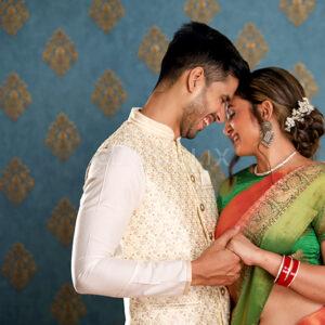 Hot Indian Couple, Cliqnclix
