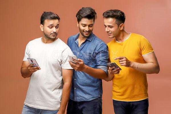 Men With Phones, Cliqnclix
