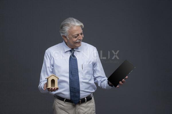 Older Man, Cliqnclix